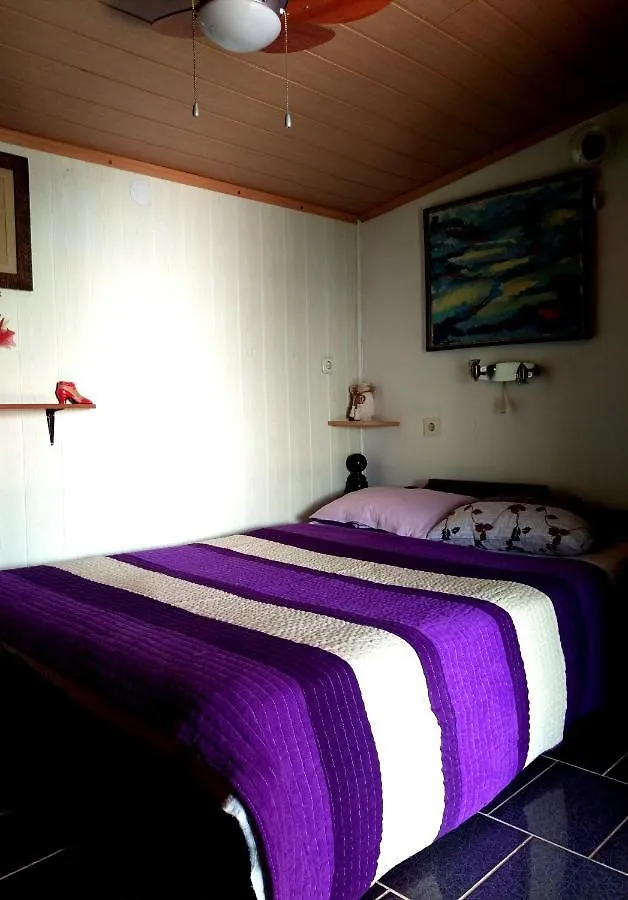 Apartments By The Sea Novi Vinodolski - 5486
